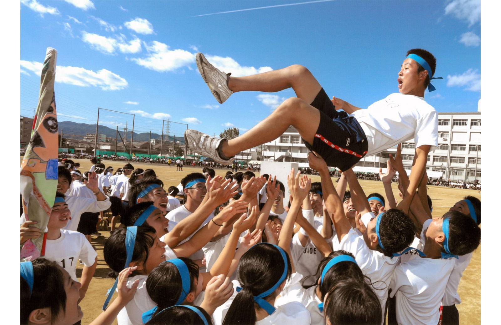 人気提案 特価 ゼファー１１００ ステンレス 新品 フェンダーレスキット 製 カウル フェンダー 外装 Www Redbayacres Com